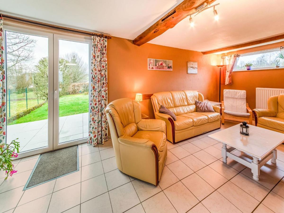 Modern In Lavacherie Sainte-Ode